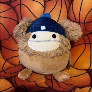 Benny squishmallow 7in with blue hat